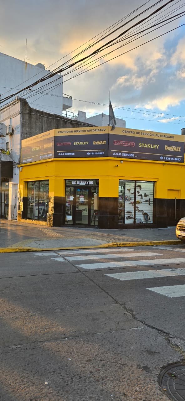 Local ASC Servicio Técnico, esquina Av. Bartolomé Mitre 2101, Munro